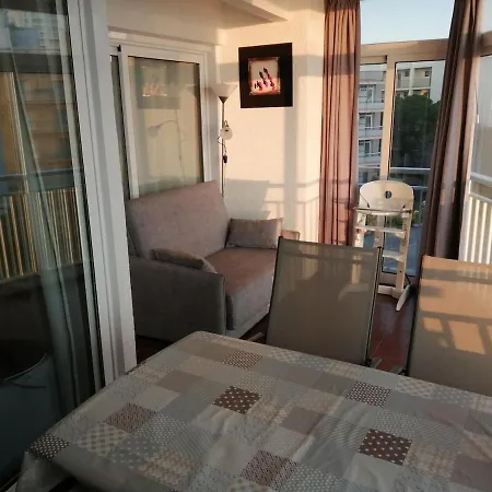 With Sea Views In بلاتجا ذارو